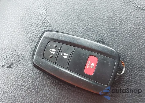 2024 Toyota Rav4 Xle from USA, damaged, VIN 2T3W1RFV4RC265089